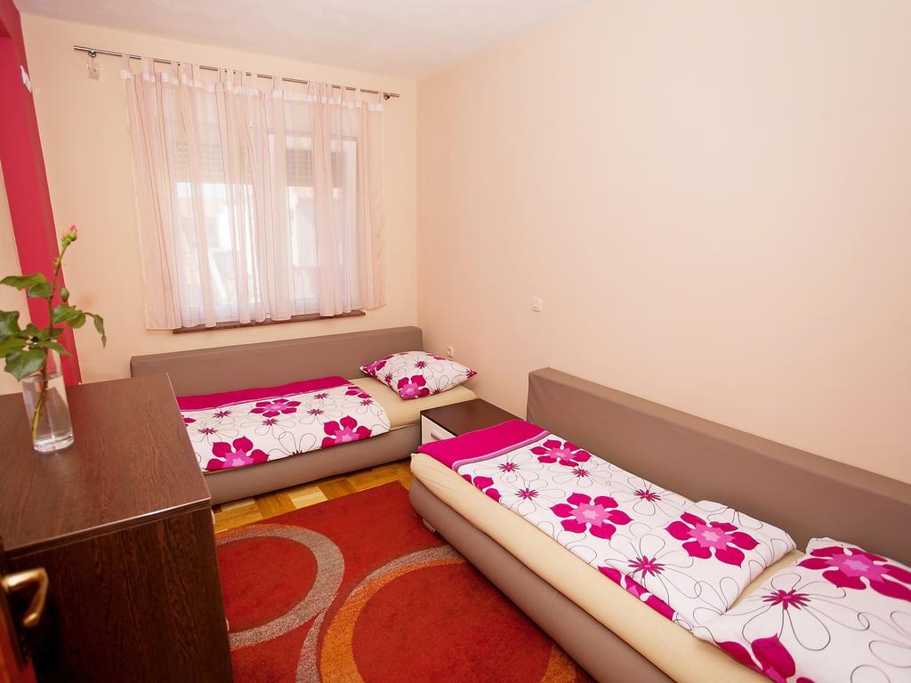 Apartment Zadar Diklo Borik Vir Værelse billede