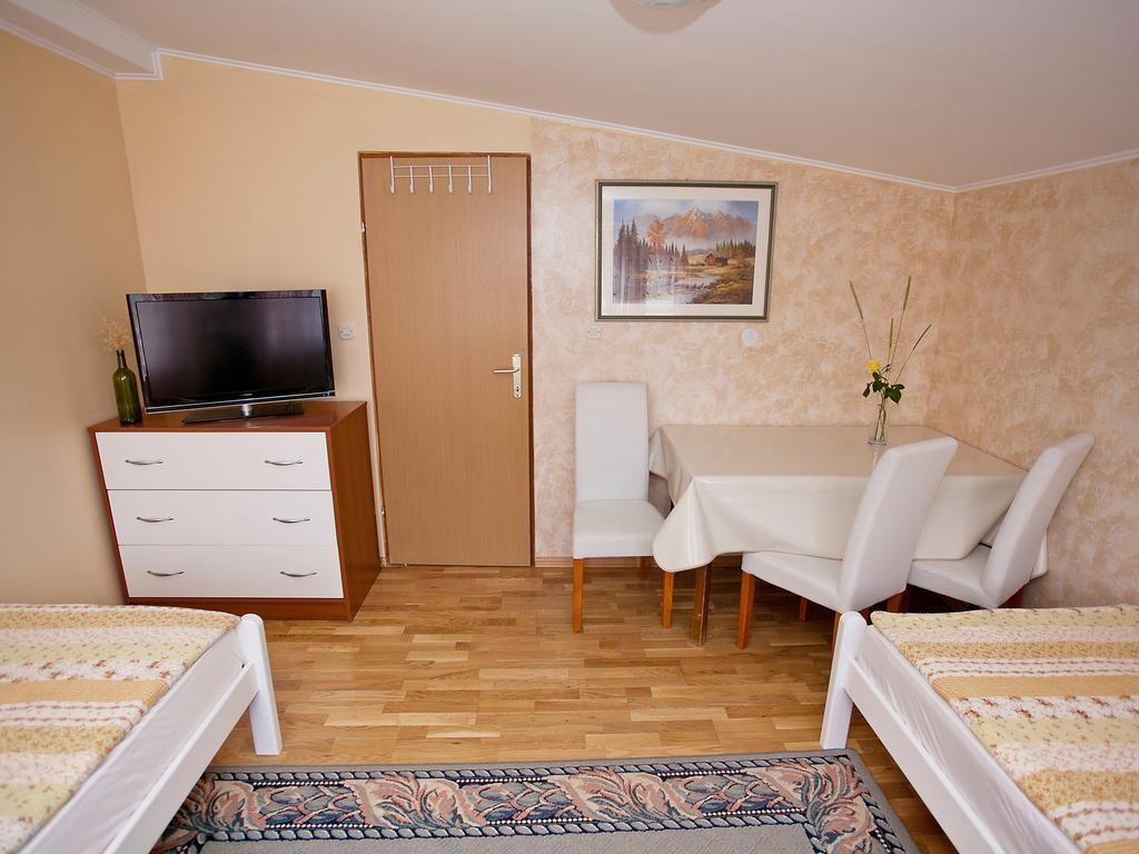 Apartment Zadar Diklo Borik Vir Værelse billede