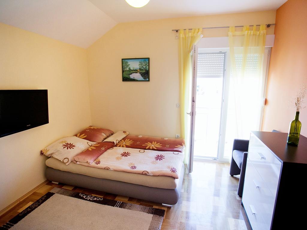 Apartment Zadar Diklo Borik Vir Værelse billede